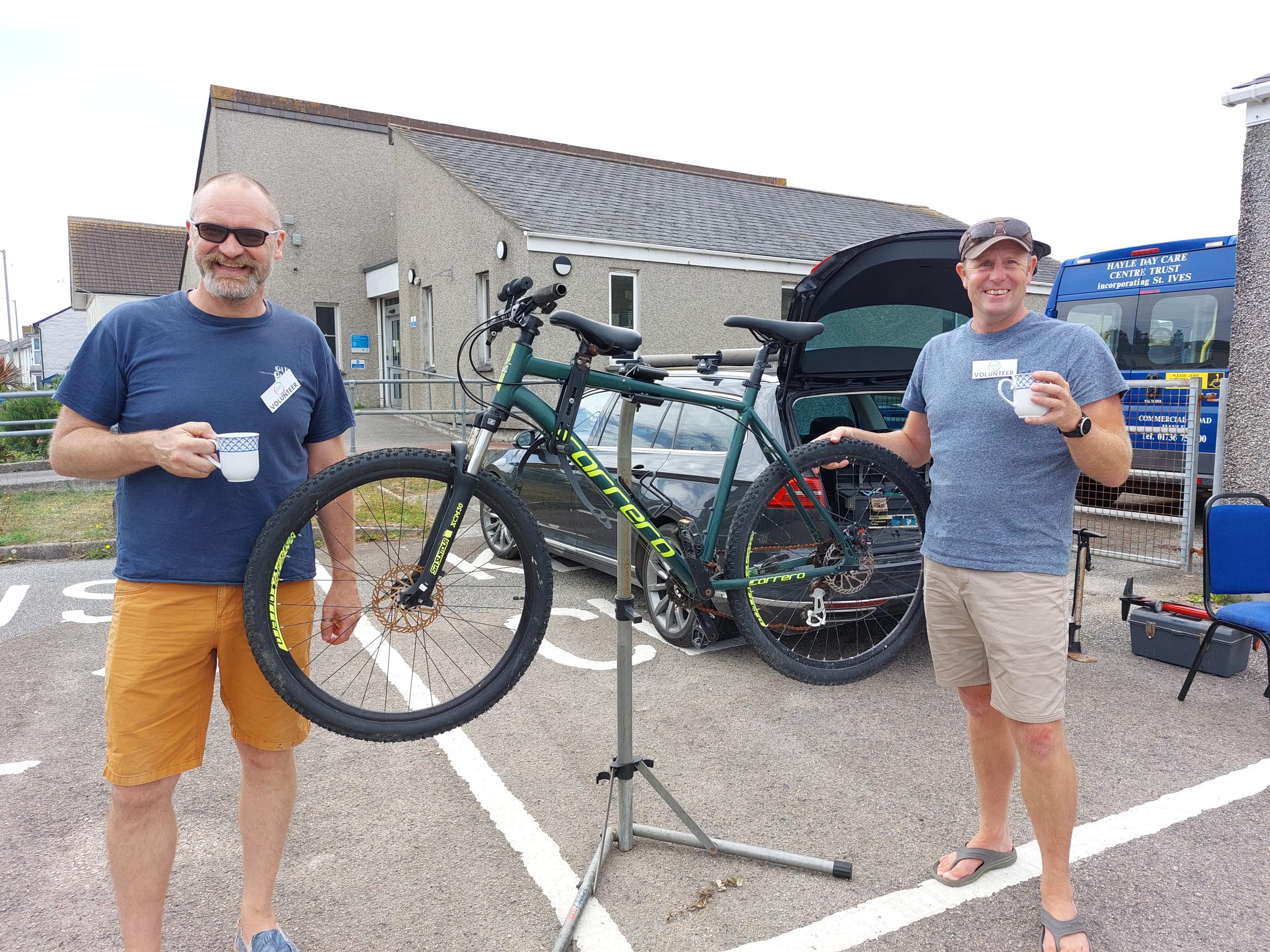 Bike repairs outside hayle day centre