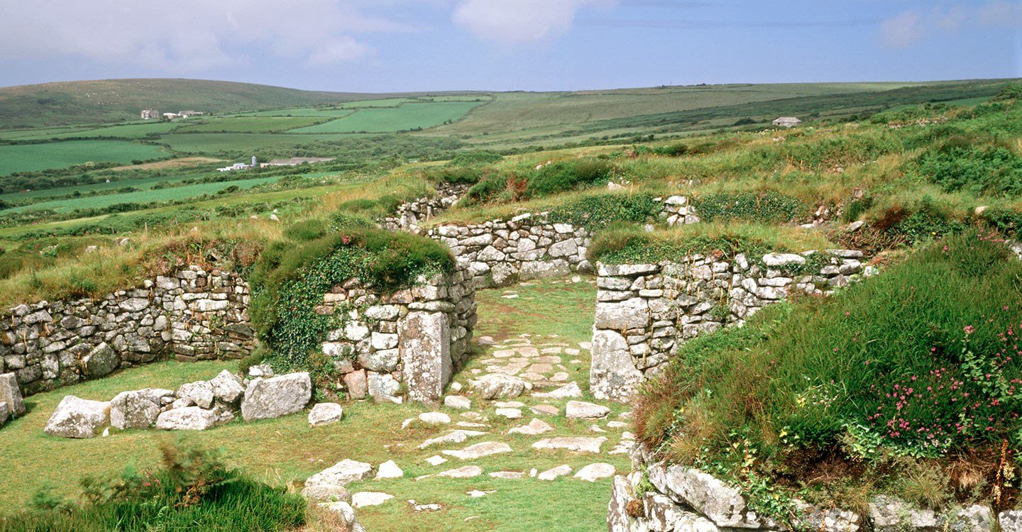Chysauster Anicent Village walls