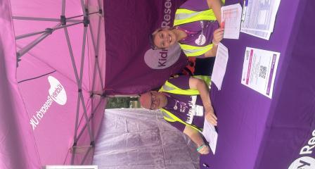 Volunteers at a Kidney health stand promoting kidney health to the public